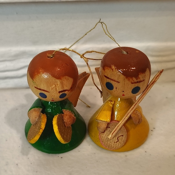 Lot of 4 Vintage Wooden Angel Ornaments – Hand-Painted Musicians Christmas - Picture 3 of 6